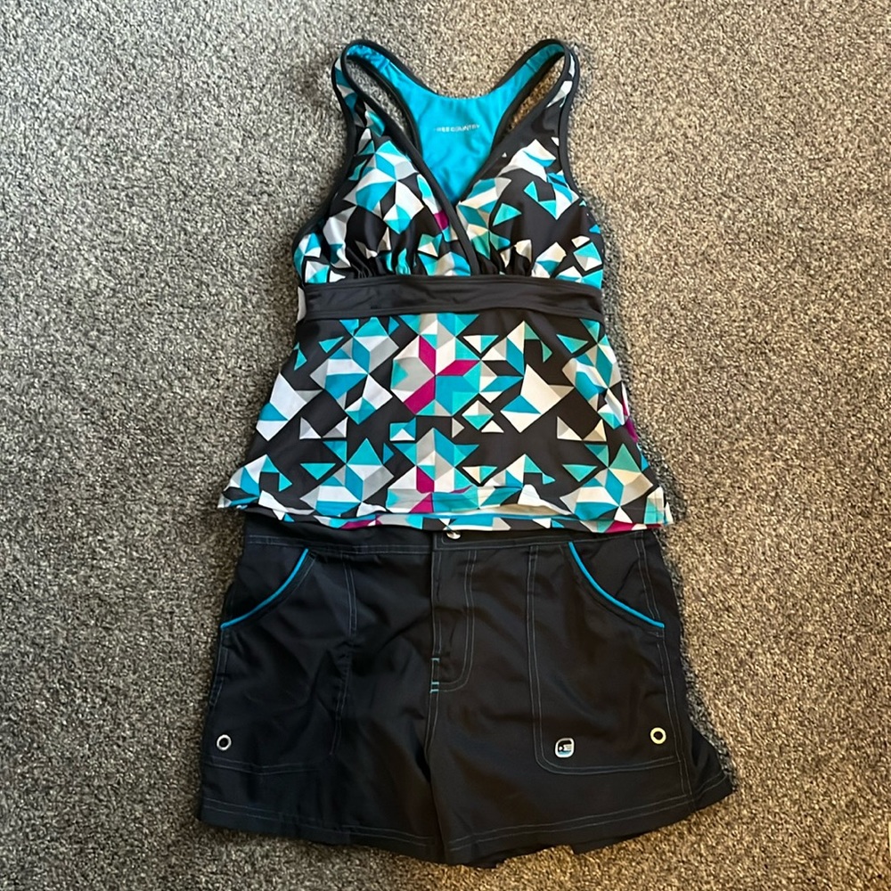 EUC Free Country Swimsuit - Medium